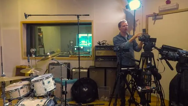 Room mics type & placement