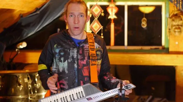 Cómo disparar sonidos y FX de Hades con un keytar Yamaha