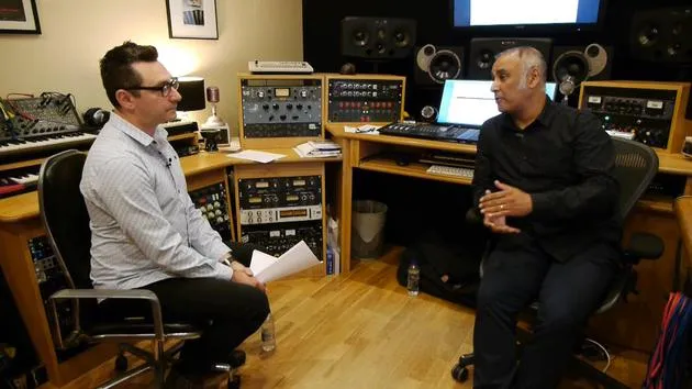 Introducción con Harry Leckstein y Jay Mistry