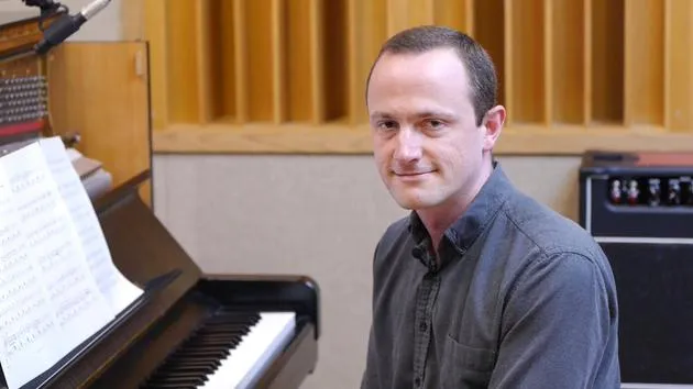 Reggae Island, Noam Lederman (lección)