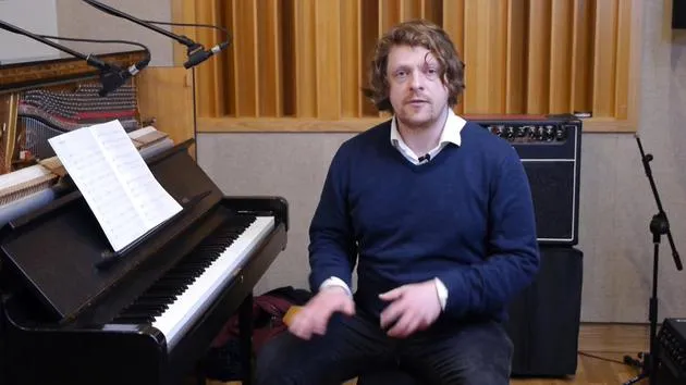 Unfaithful, Rihanna (Lesson by Jono)