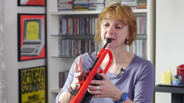 Play That Banghra Beat (performance)