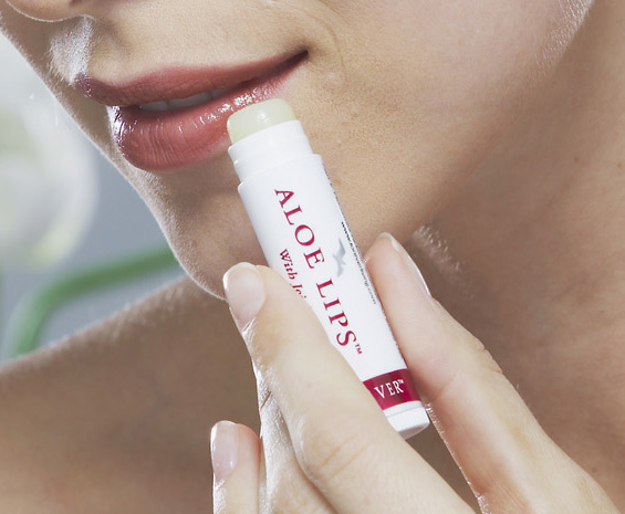 aloe_lips_cut.jpg