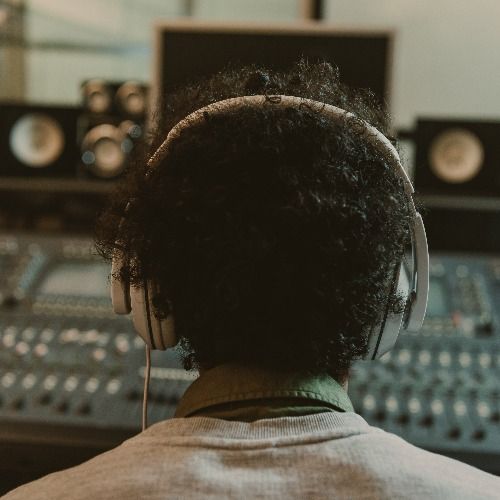 leffefi track ghost producer