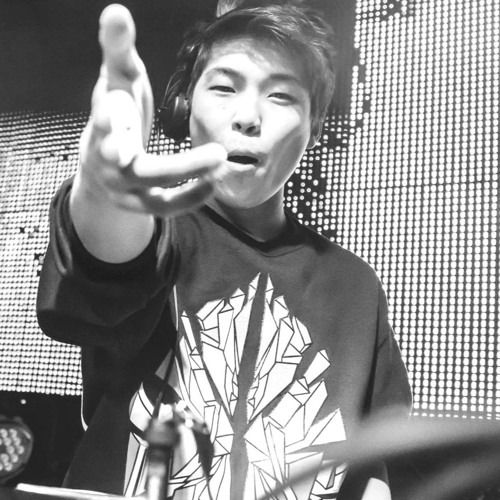 Buy EDM Ghost Production track - Naiki Tulight