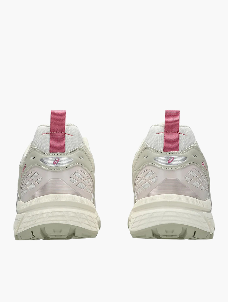 MyRunway | Shop Asics Cream & Sweet Pink Gel-Nunobiki Sneakers for