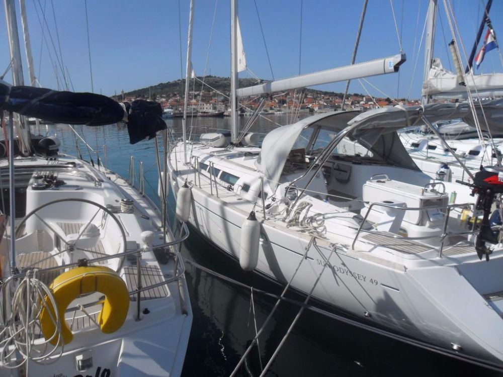 Sun Odyssey 49