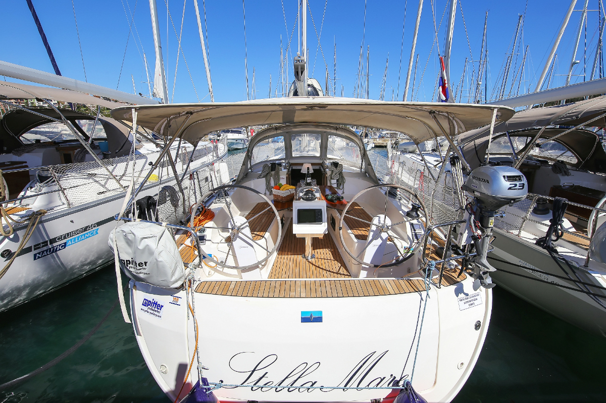 Bavaria Cruiser 37