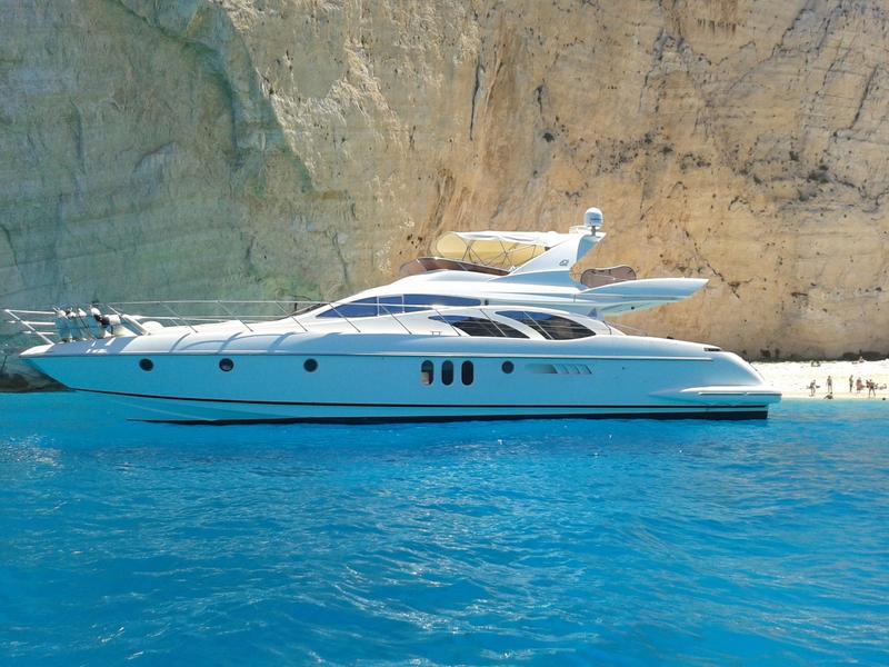 Azimut 62
