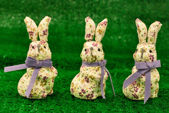2013-03-30-Easter-Bunnies-1-Flowerona.jpg?mtime=20170929144918#asset:12356