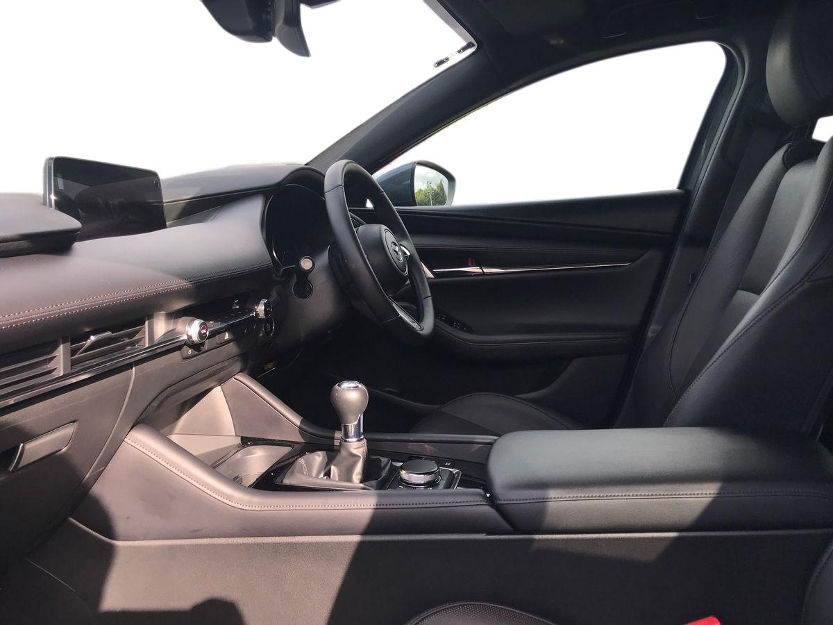 2025 Mazda 2.5 e-Skyactiv G MHEV [140] Takumi 5dr - vehicle photo 5 for sale on PureCar