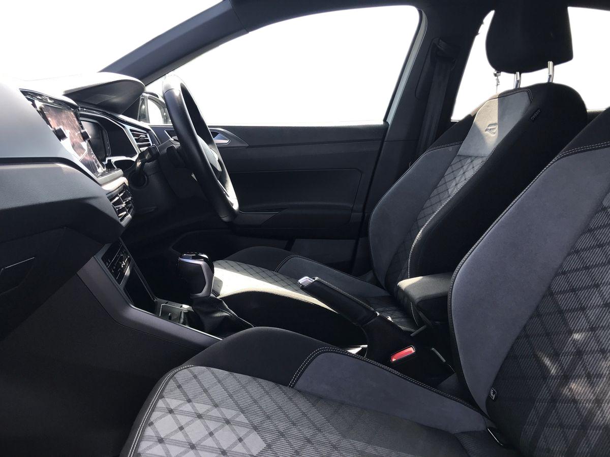2025 Volkswagen Polo 1.0 TSI 115 Black Edition 5dr DSG - vehicle photo 6 for sale on PureCar