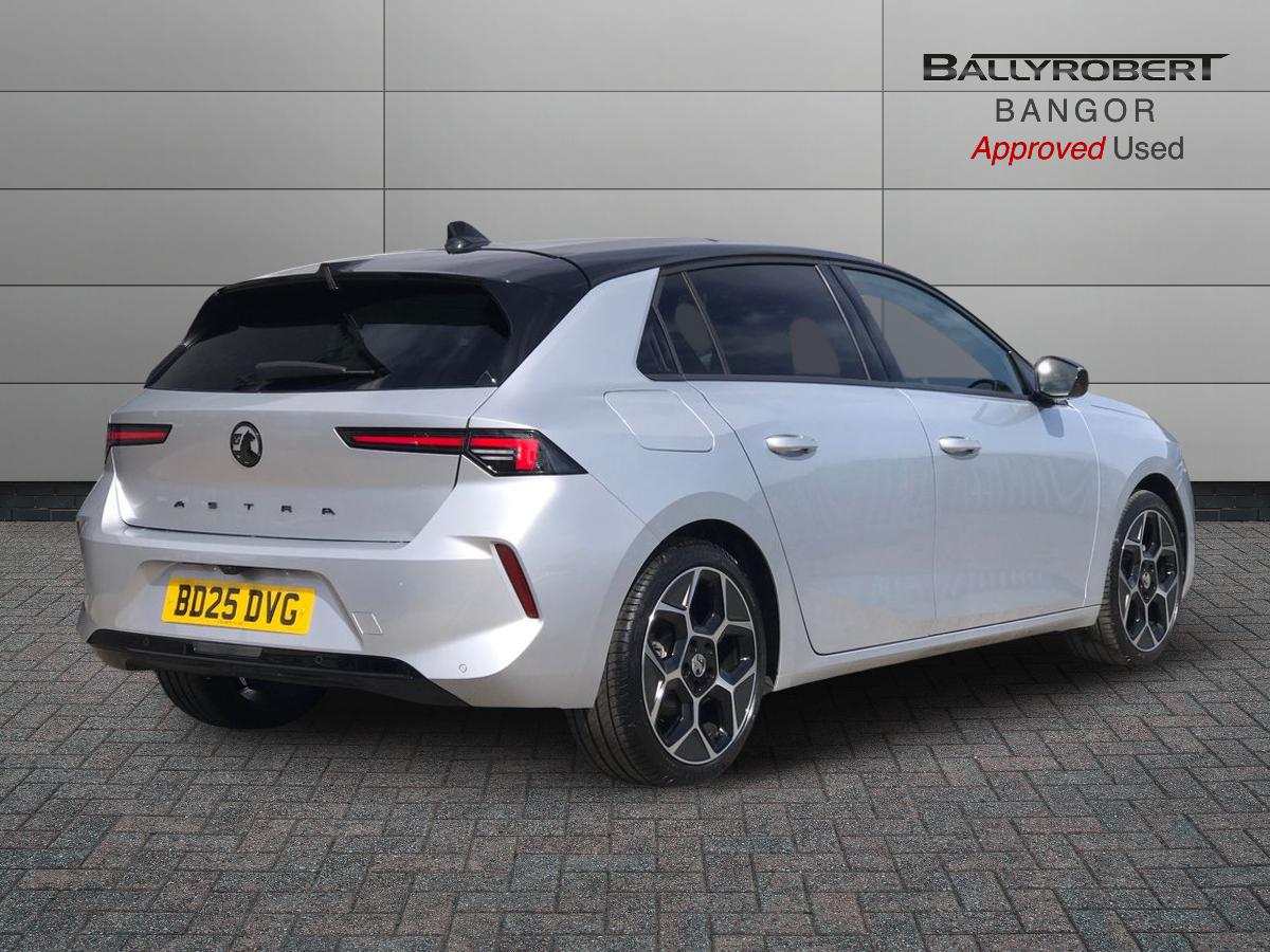 2025 Vauxhall Astra 1.2 Turbo 130 Ultimate 5dr Auto - vehicle photo 15 for sale on PureCar