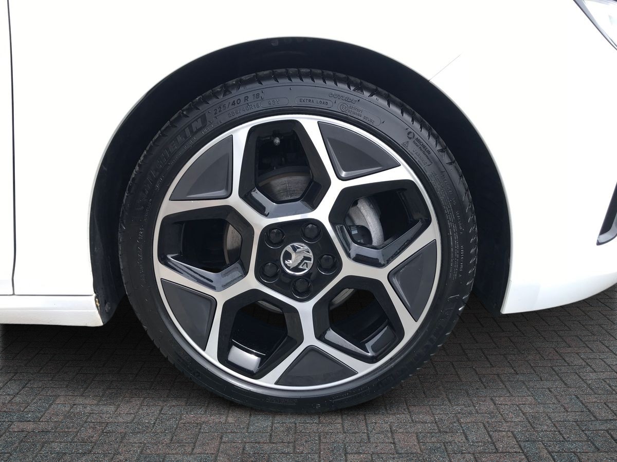 2025 Vauxhall Astra 1.2 Turbo 130 Ultimate 5dr Auto - vehicle photo 12 for sale on PureCar