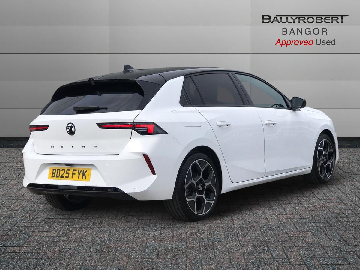 2025 Vauxhall Astra 1.2 Turbo 130 Ultimate 5dr Auto - vehicle photo 15 for sale on PureCar