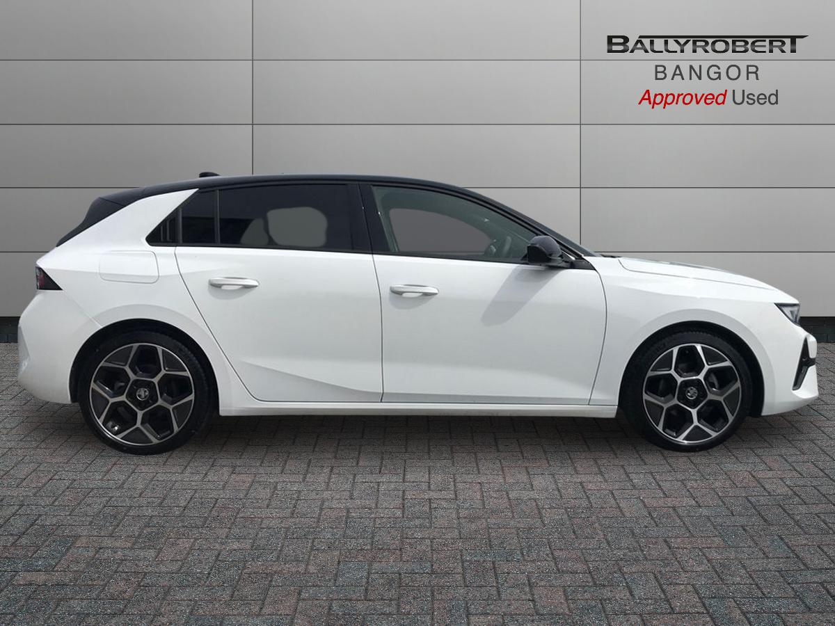 2025 Vauxhall Astra 1.2 Turbo 130 Ultimate 5dr Auto - vehicle photo 9 for sale on PureCar