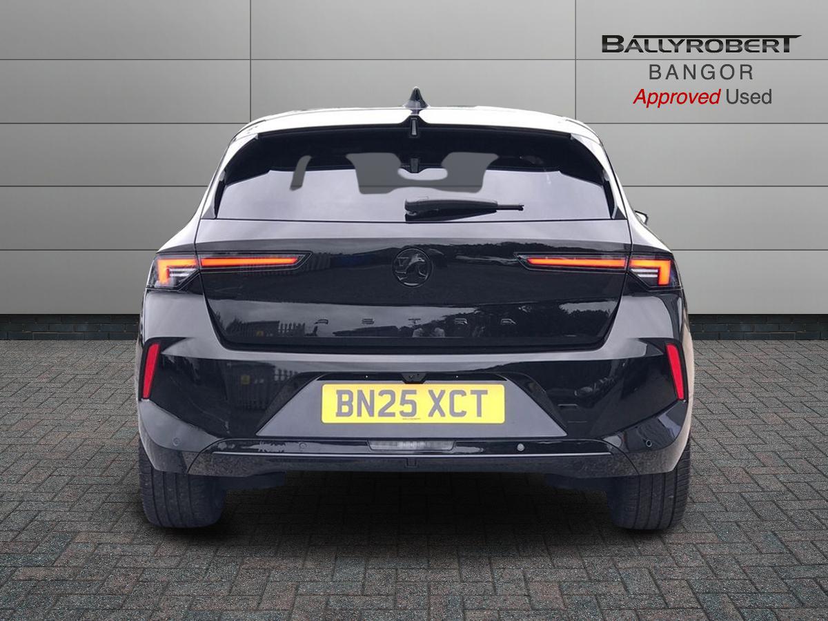 2025 Vauxhall Astra 1.2 Turbo 130 Ultimate 5dr Auto - vehicle photo 11 for sale on PureCar