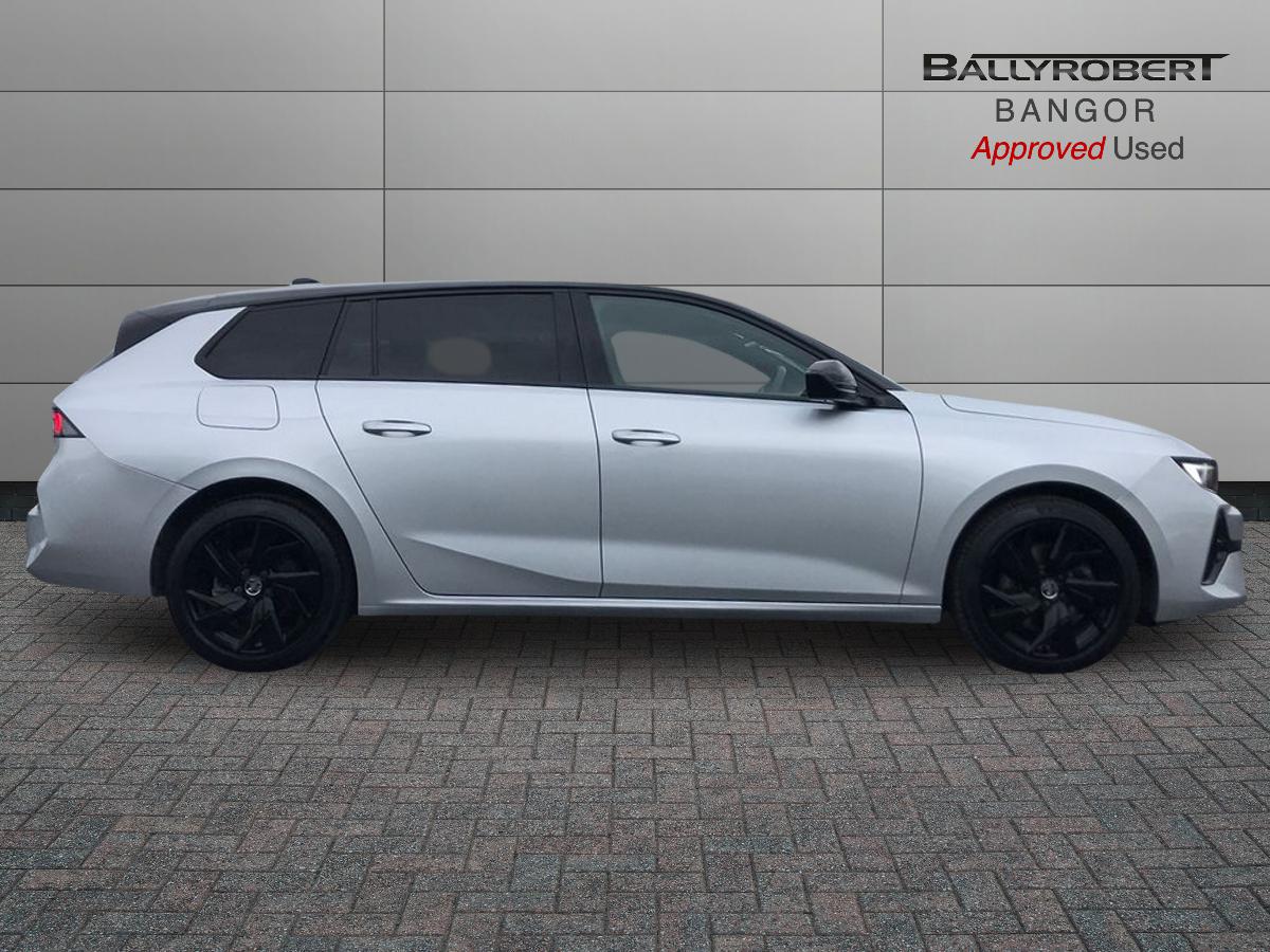 2025 Vauxhall Astra 1.2 Turbo 130 GS 5dr - vehicle photo 9 for sale on PureCar