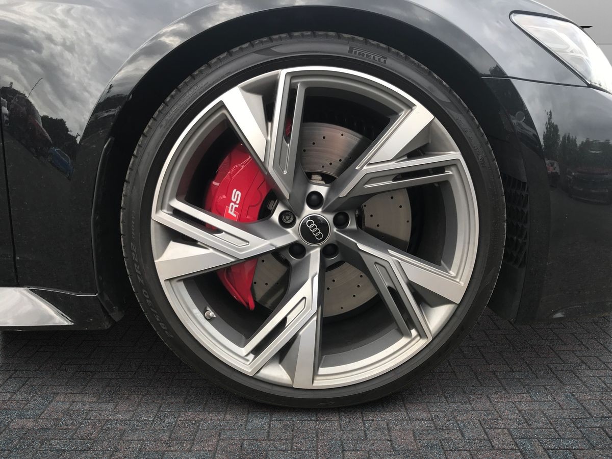 2024 Audi RS6 RS 6 TFSI Quattro Performance 5dr Tiptronic - vehicle photo 12 for sale on PureCar