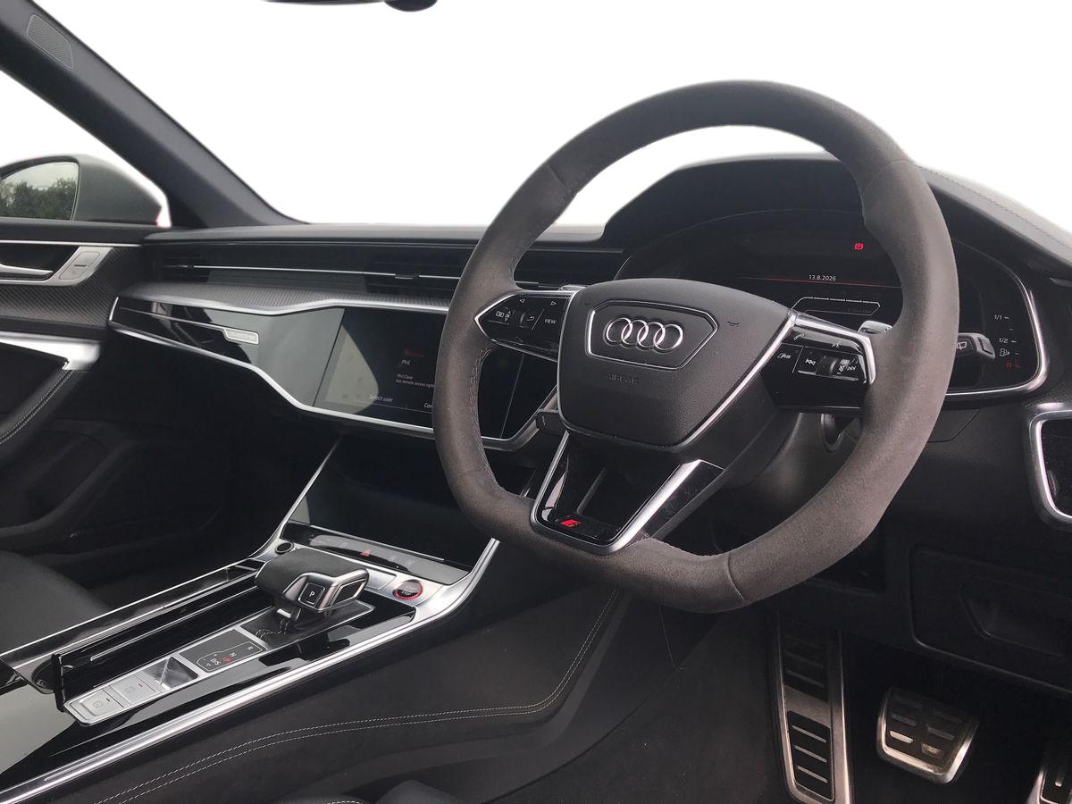 2024 Audi RS6 RS 6 TFSI Quattro Performance 5dr Tiptronic - vehicle photo 4 for sale on PureCar