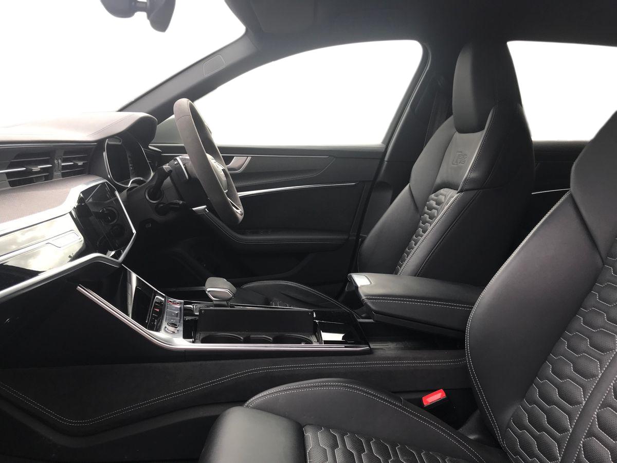 2024 Audi RS6 RS 6 TFSI Quattro Performance 5dr Tiptronic - vehicle photo 6 for sale on PureCar