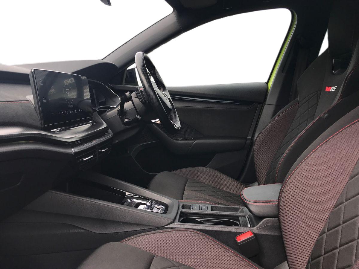 2024 Skoda OCTAVIA 2.0 TSI vRS 5dr DSG - vehicle photo 5 for sale on PureCar