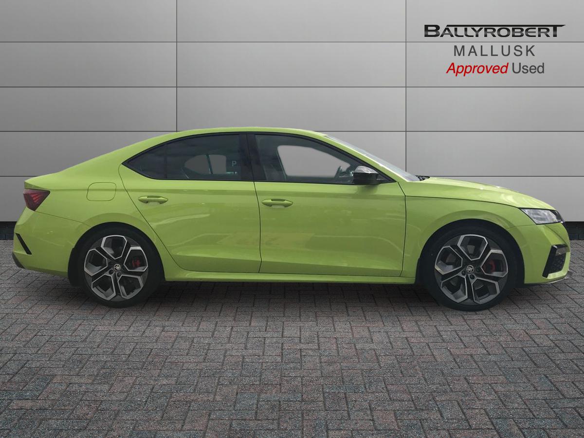 2024 Skoda OCTAVIA 2.0 TSI vRS 5dr DSG - vehicle photo 9 for sale on PureCar