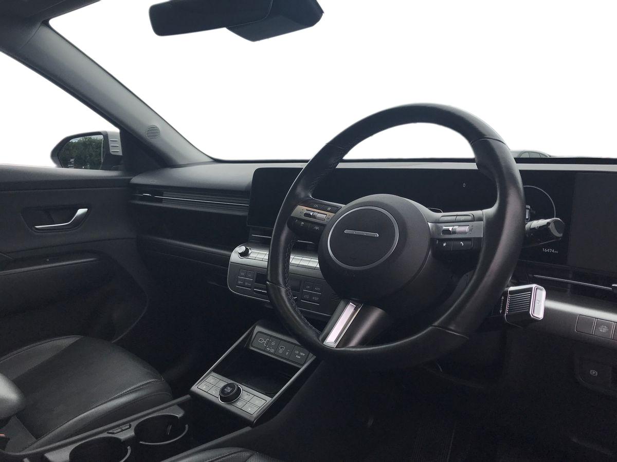 2024 Hyundai Kona 1.6 GDi Hybrid Ultimate 5dr DCT - vehicle photo 4 for sale on PureCar