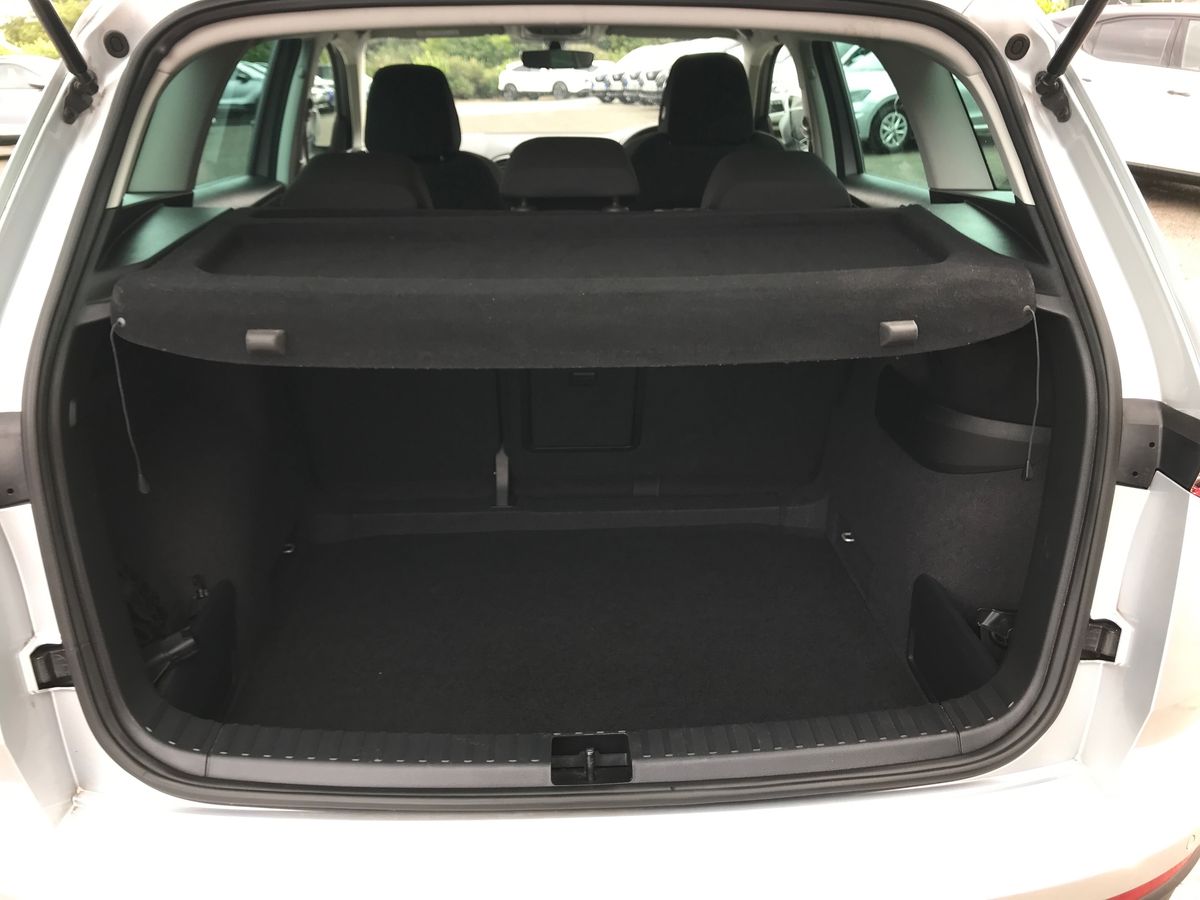 2023 Skoda KAROQ 1.5 TSI SE Drive 5dr DSG - vehicle photo 8 for sale on PureCar
