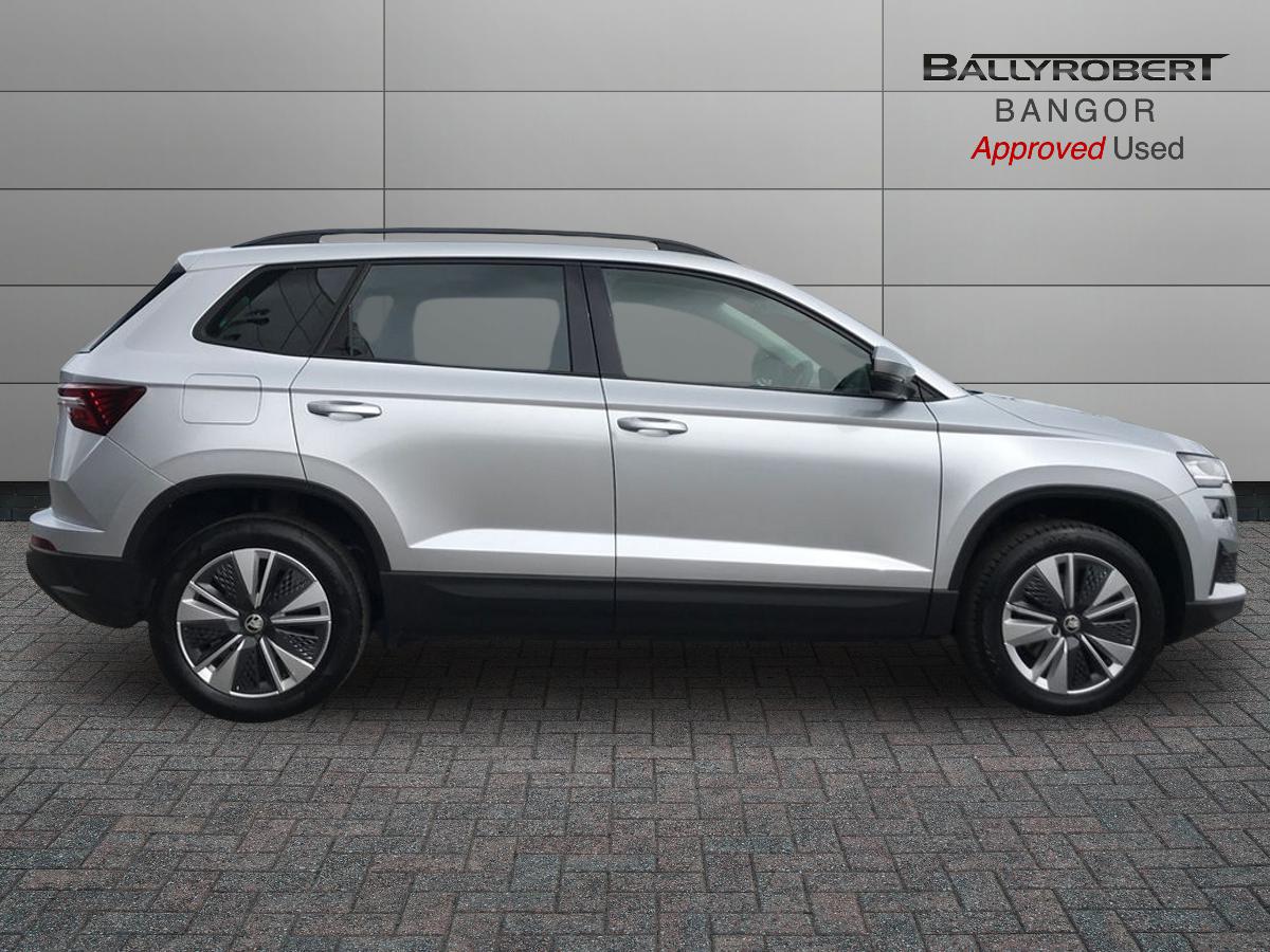 2023 Skoda KAROQ 1.5 TSI SE Drive 5dr DSG - vehicle photo 9 for sale on PureCar