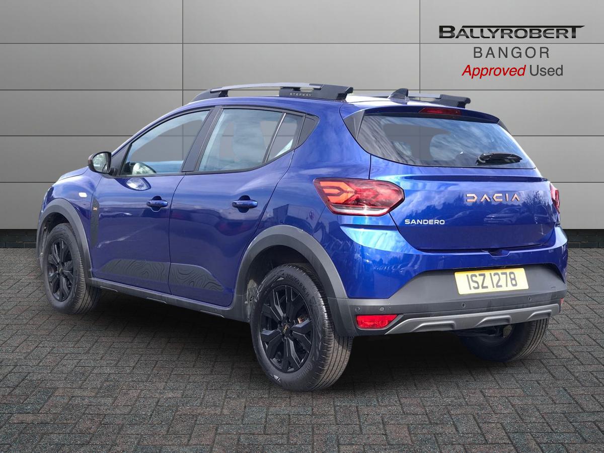 2024 Dacia Sandero Stepway 1.0 TCe Extreme 5dr - vehicle photo 2 for sale on PureCar