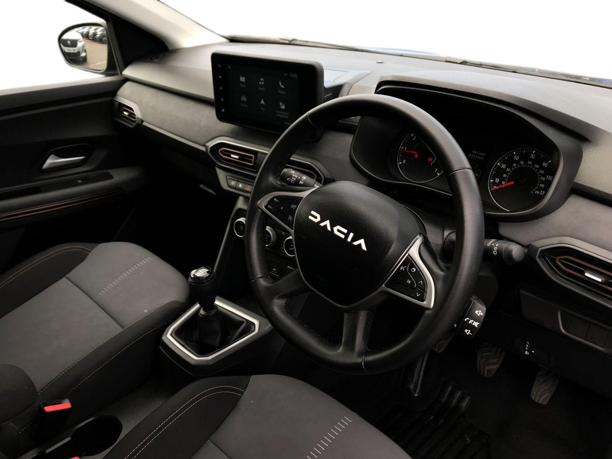 2024 Dacia Sandero Stepway 1.0 TCe Extreme 5dr - vehicle photo 3 for sale on PureCar
