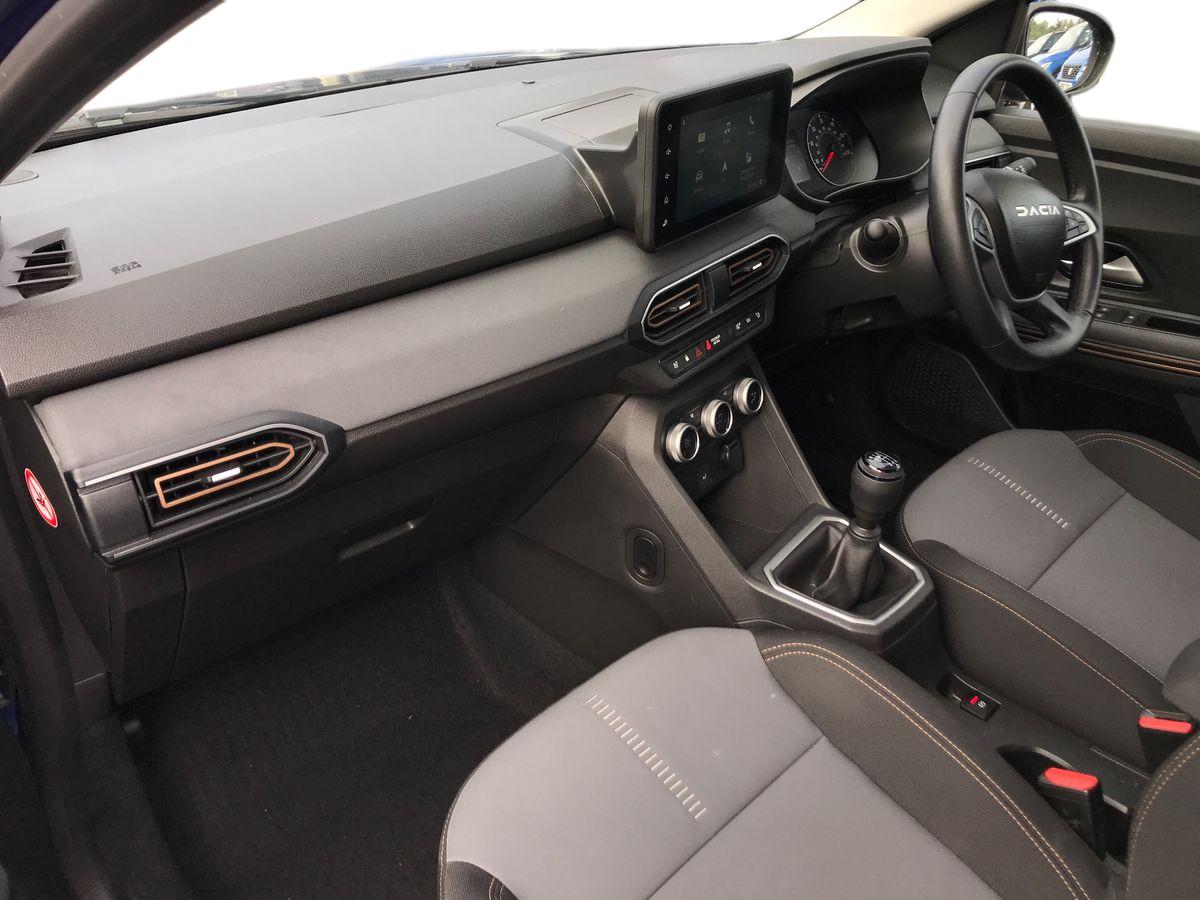 2024 Dacia Sandero Stepway 1.0 TCe Extreme 5dr - vehicle photo 5 for sale on PureCar