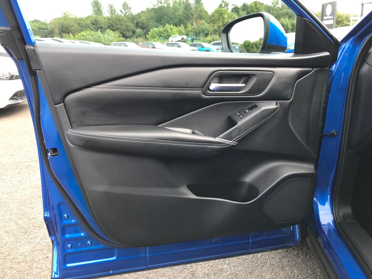 2023 Nissan Qashqai 1.5 E-Power N-Connecta 5dr Auto - vehicle photo 18 for sale on PureCar