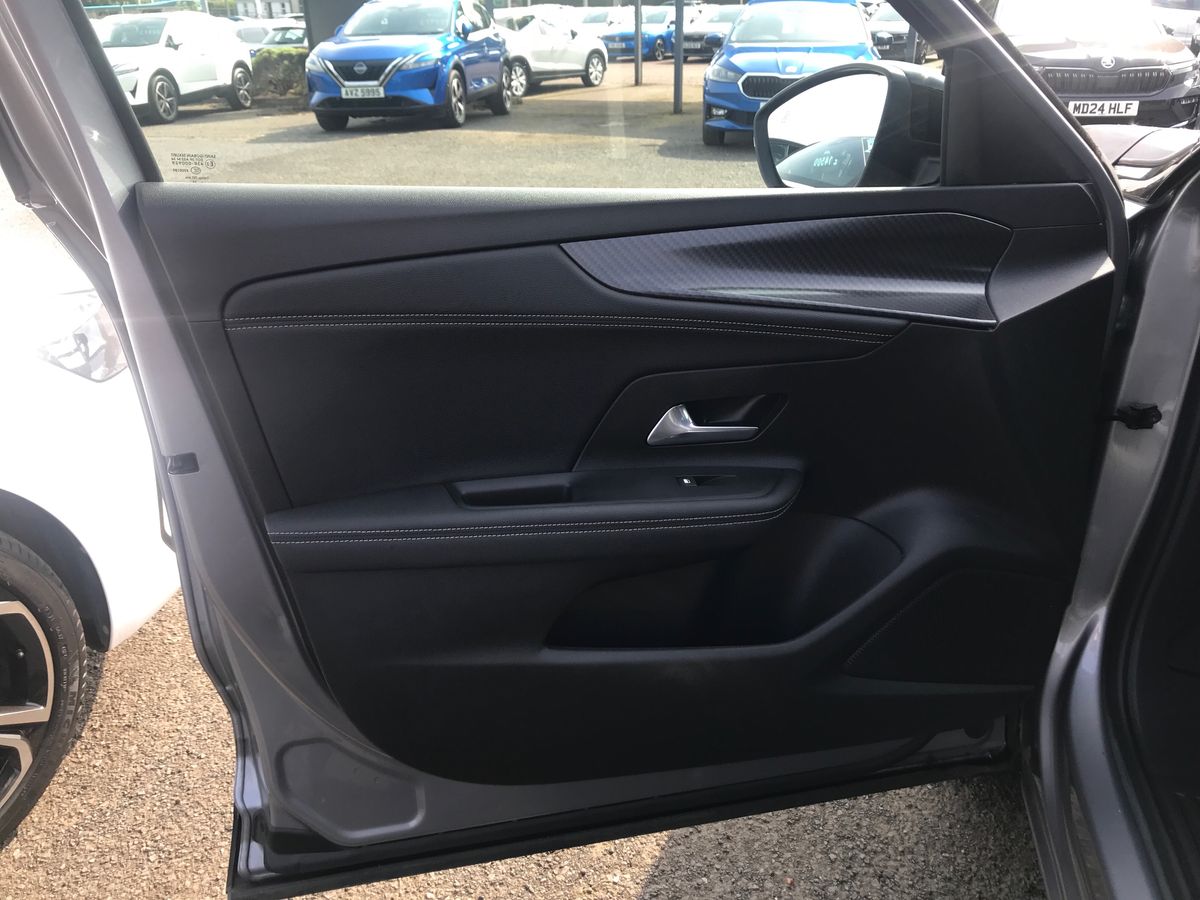 2023 Vauxhall Mokka 1.2 Turbo Ultimate 5dr Auto - vehicle photo 16 for sale on PureCar