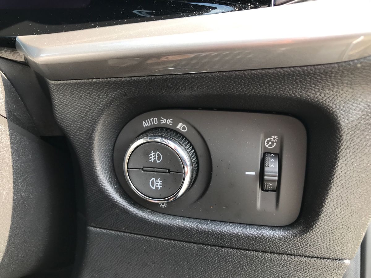 2023 Vauxhall Mokka 1.2 Turbo Ultimate 5dr Auto - vehicle photo 25 for sale on PureCar