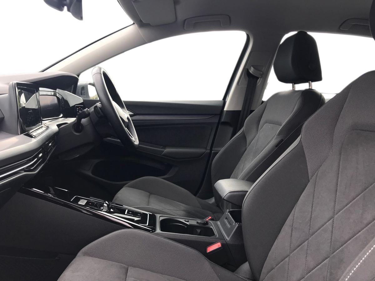 2023 Volkswagen Golf 1.5 eTSI 150 Style 5dr DSG - vehicle photo 6 for sale on PureCar
