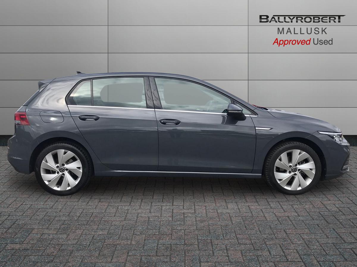 2023 Volkswagen Golf 1.5 eTSI 150 Style 5dr DSG - vehicle photo 9 for sale on PureCar