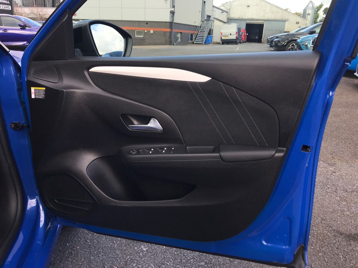 2025 Vauxhall Corsa 1.2 Turbo Ultimate [Intelli-LED] 5dr - vehicle photo 16 for sale on PureCar