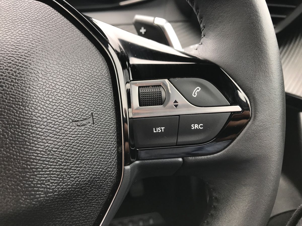 2025 Peugeot 1.2 PureTech 130 Allure 5dr EAT8 - vehicle photo 23 for sale on PureCar