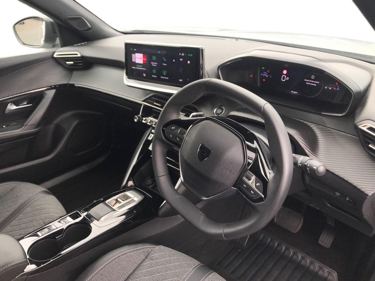 2025 Peugeot 1.2 PureTech 130 Allure 5dr EAT8 - vehicle photo 3 for sale on PureCar