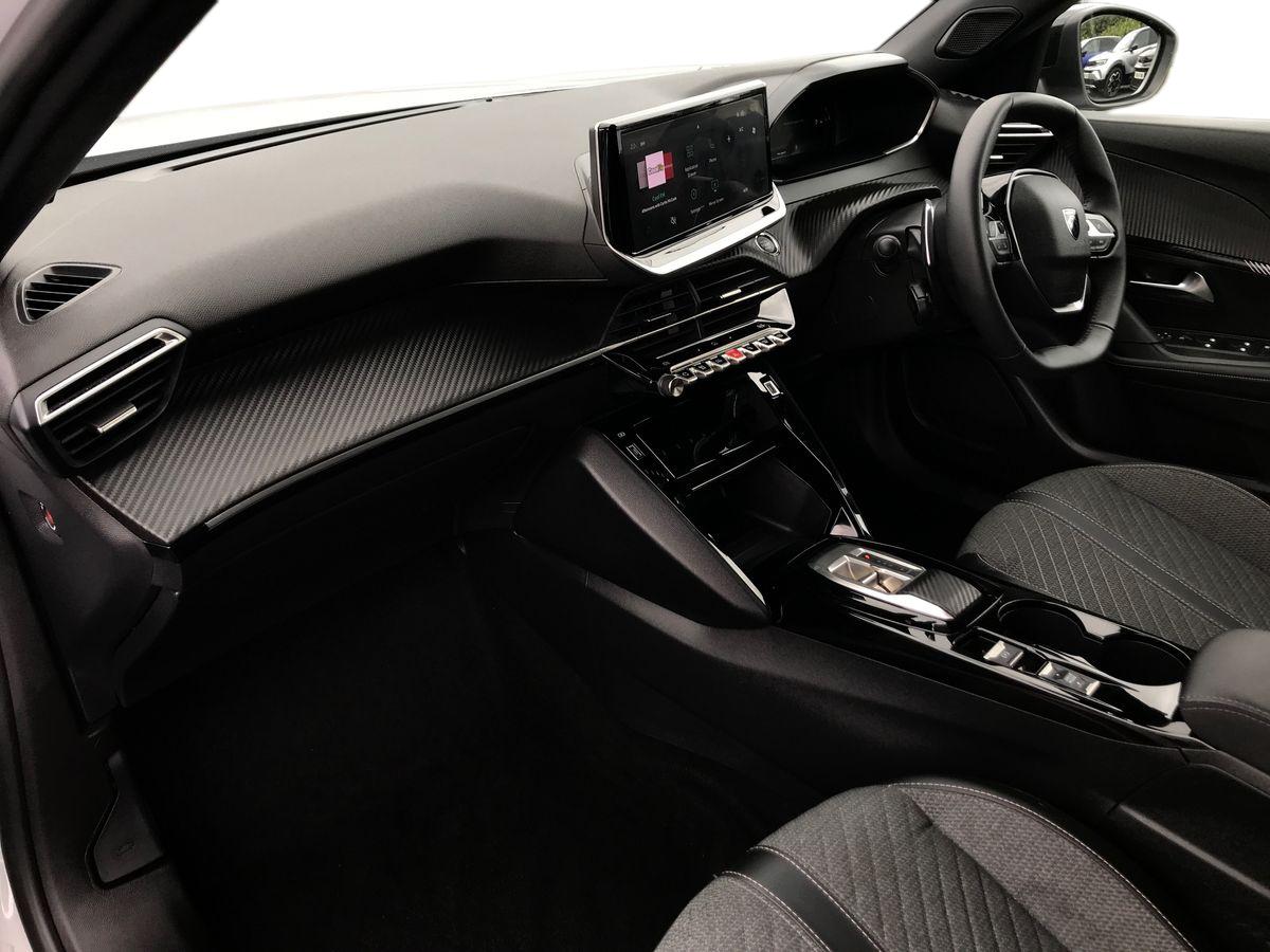 2025 Peugeot 1.2 PureTech 130 Allure 5dr EAT8 - vehicle photo 5 for sale on PureCar