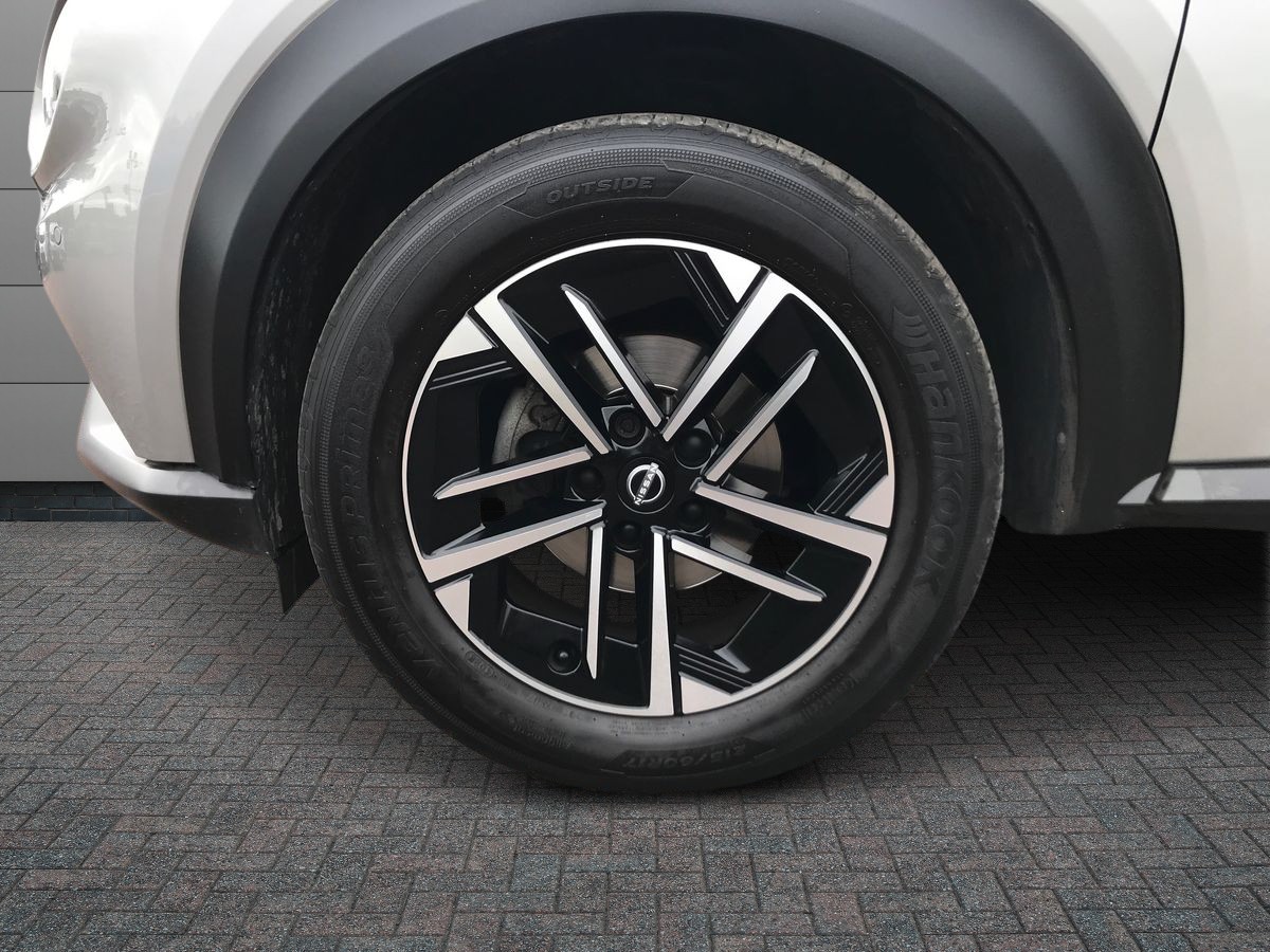2025 Nissan Juke 1.0 DiG-T N-Connecta 5dr DCT - vehicle photo 12 for sale on PureCar