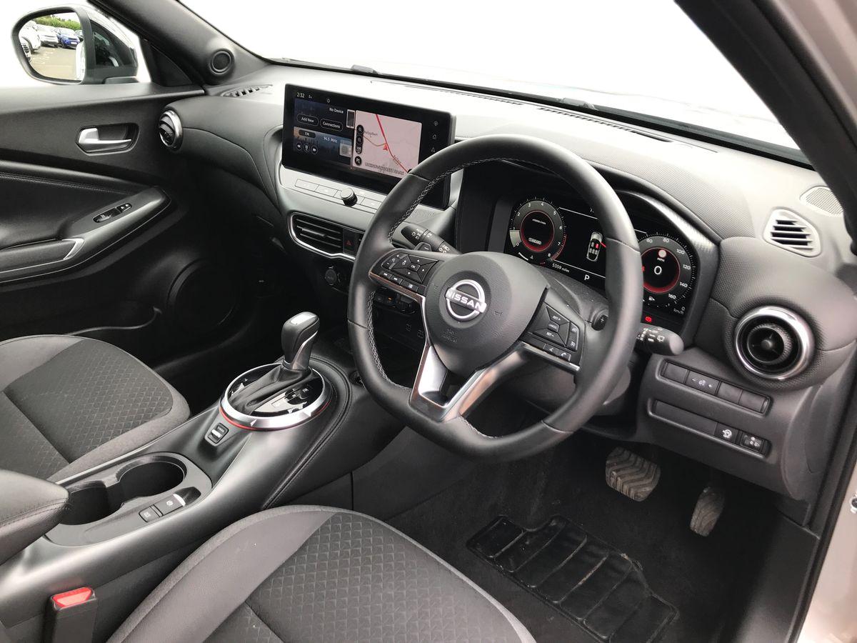 2025 Nissan Juke 1.0 DiG-T N-Connecta 5dr DCT - vehicle photo 3 for sale on PureCar