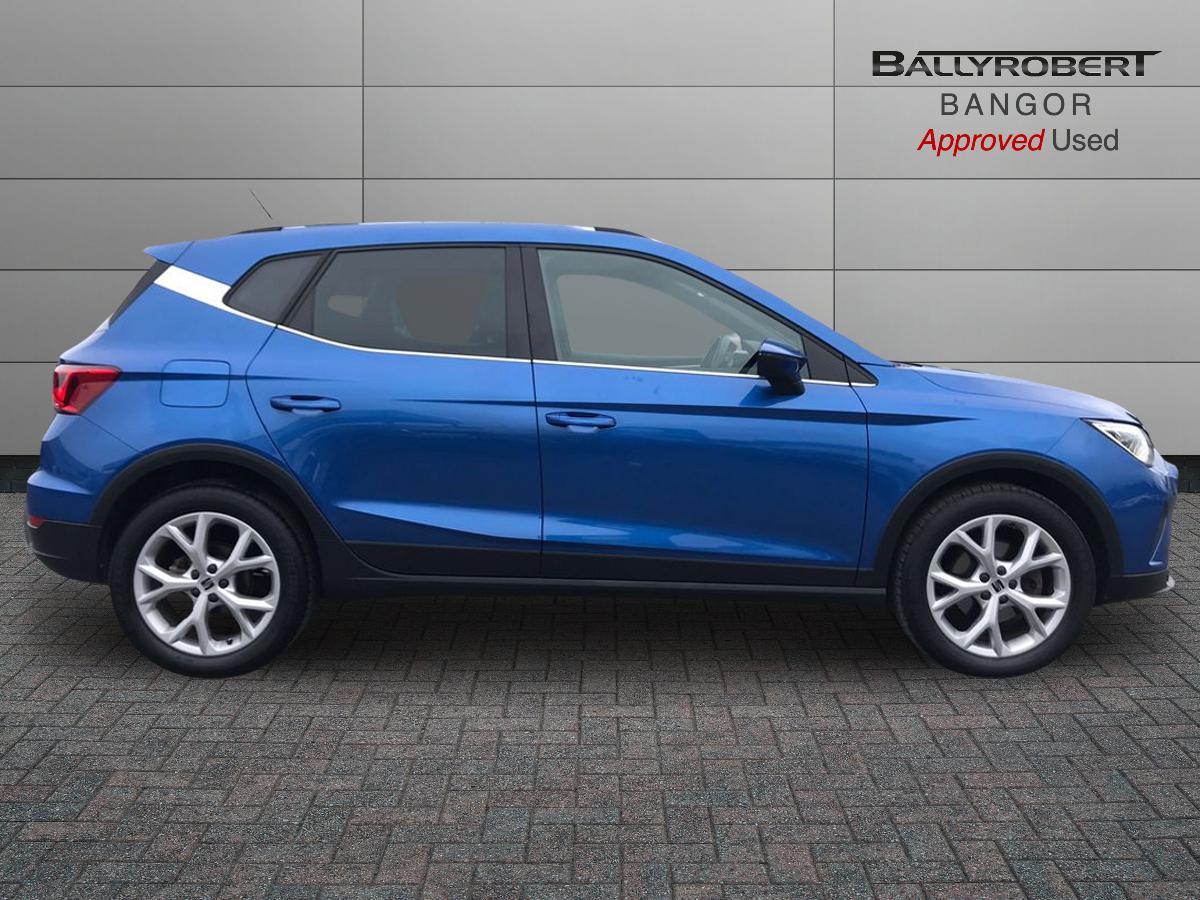 2023 SEAT Arona 1.0 TSI 110 FR 5dr DSG - vehicle photo 9 for sale on PureCar