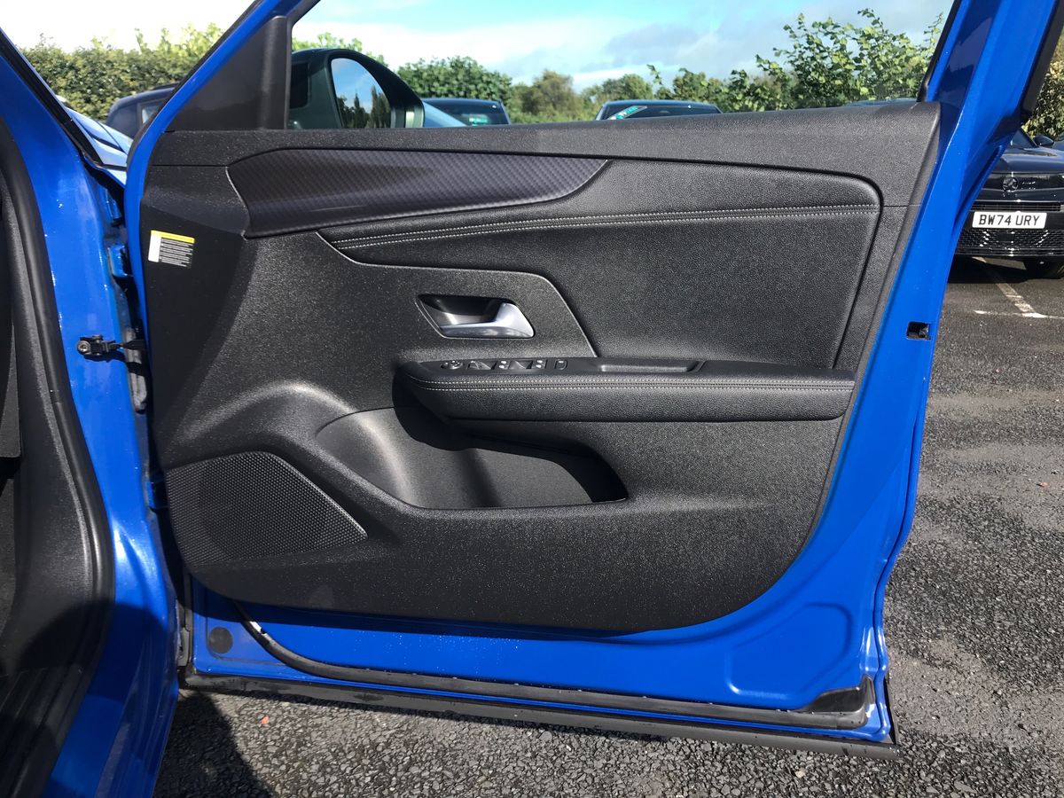 2023 Vauxhall Mokka 1.2 Turbo Ultimate 5dr Auto - vehicle photo 16 for sale on PureCar
