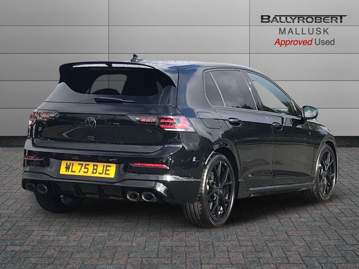 2026 Volkswagen Golf 2.0 TSI 333 R Black Edition 4Motion 5dr DSG - vehicle photo 15 for sale on PureCar