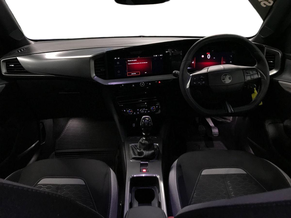 2026 Vauxhall Mokka 1.2 Turbo 136 Griffin 5dr - vehicle photo 4 for sale on PureCar