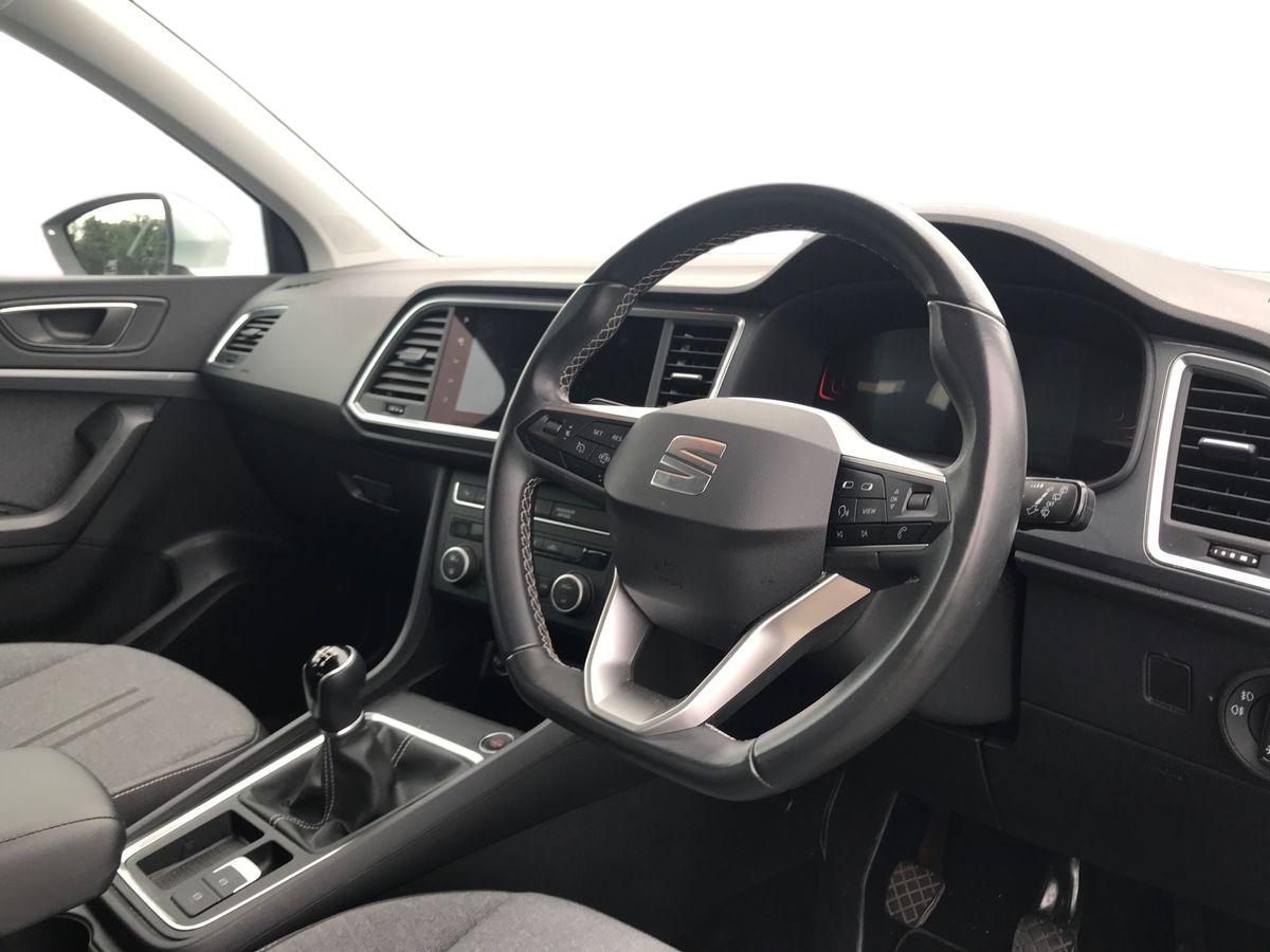 2023 SEAT Ateca 1.5 TSI EVO SE Technology 5dr - vehicle photo 4 for sale on PureCar