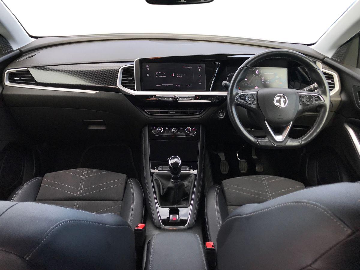 2023 Vauxhall Grandland 1.2 Turbo Ultimate 5dr - vehicle photo 4 for sale on PureCar